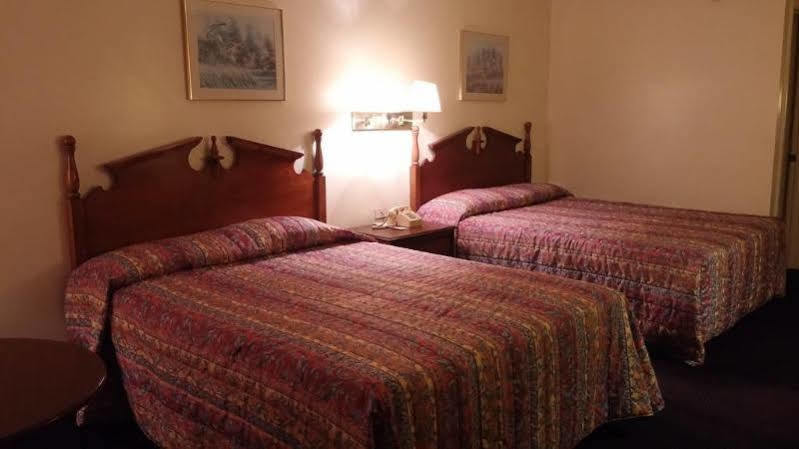 Old Bardstown Inn Dış mekan fotoğraf